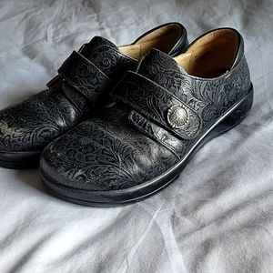 Allegria Nursing Shoes